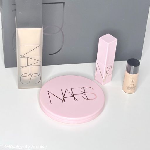 나스 네츄럴 매트 롱웨어 파운데이션 구매 구성